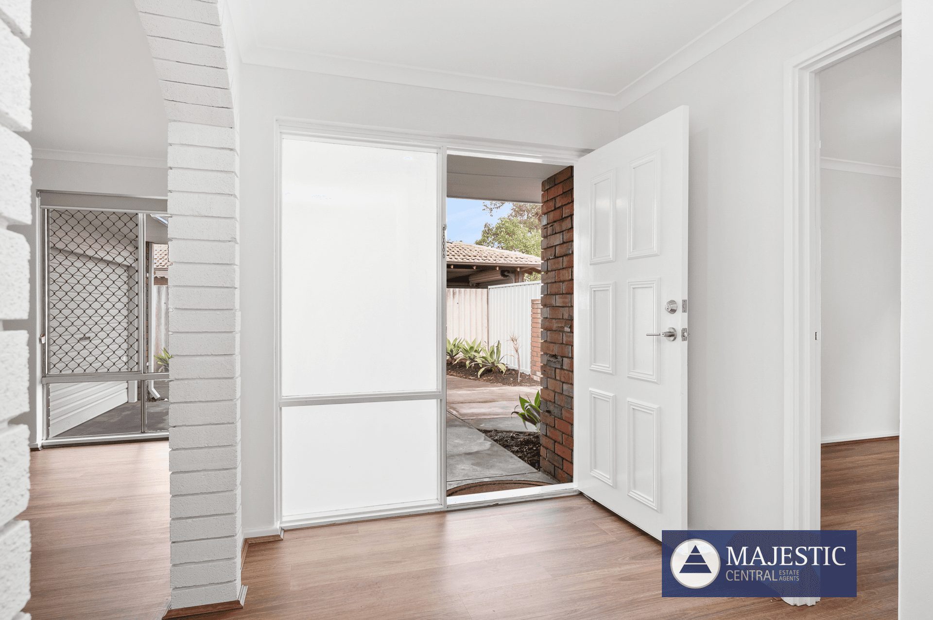 28 Tullamore Ave, Thornlie, WA 6108