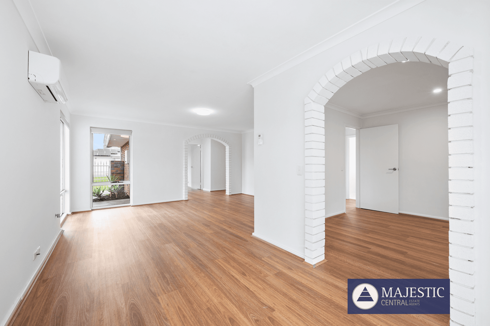 28 Tullamore Ave, Thornlie, WA 6108