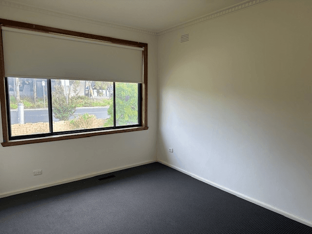 156 Station Street, THOMASTOWN, VIC 3074