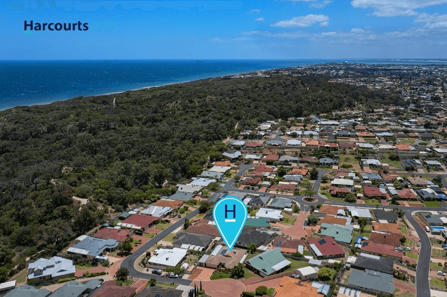 13 Lefroy Place, USHER, WA 6230