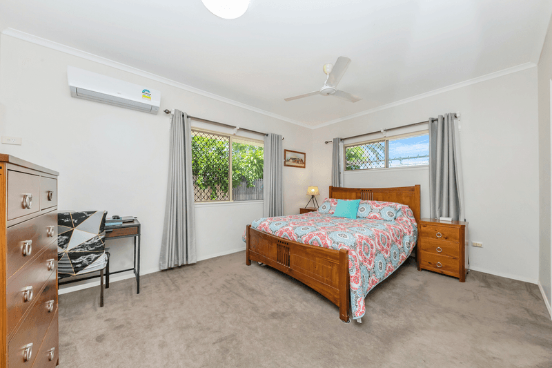 14 Milgate Crescent, KIRWAN, QLD 4817