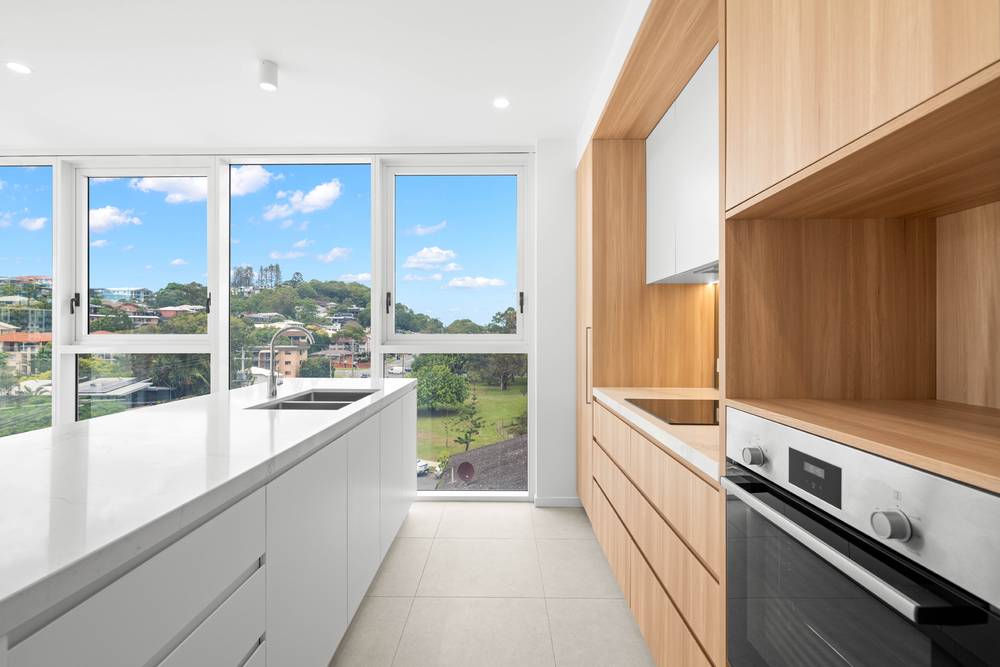 7 Miles Street, KIRRA, QLD 4225