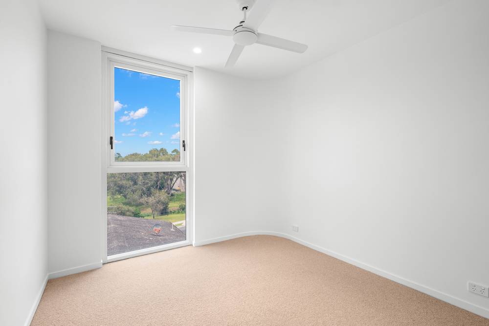 7 Miles Street, KIRRA, QLD 4225