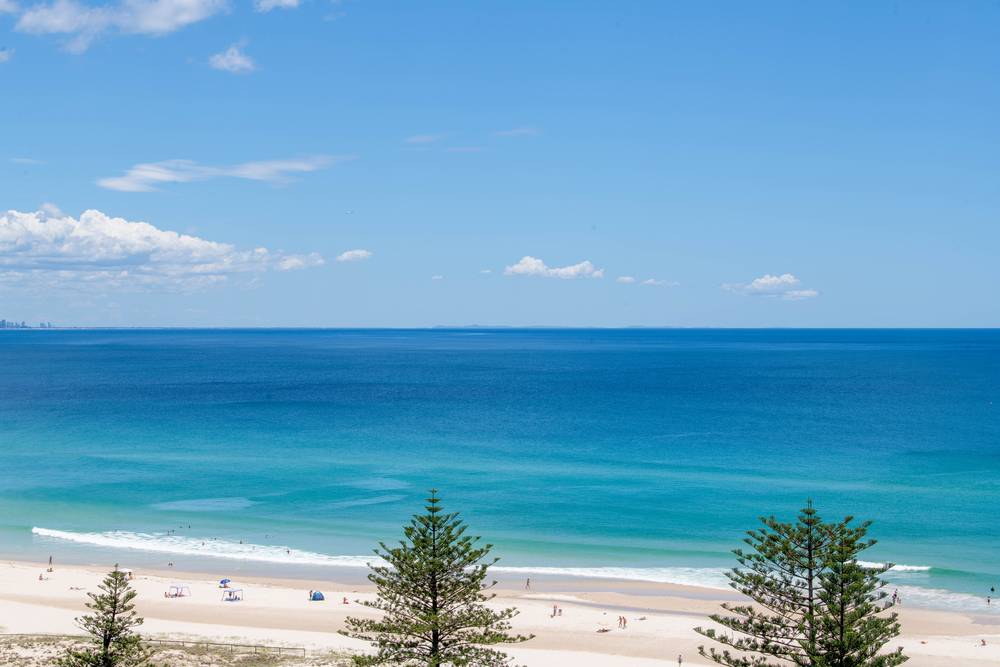 7 Miles Street, KIRRA, QLD 4225