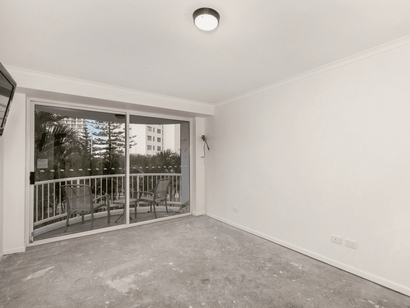 21/140 Ferny Avenue, SURFERS PARADISE, QLD 4217