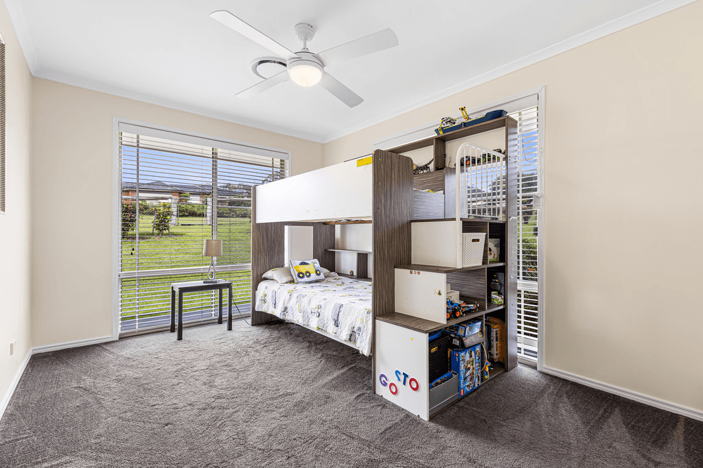 1 Hazelmere Court, HODGSON VALE, QLD 4352