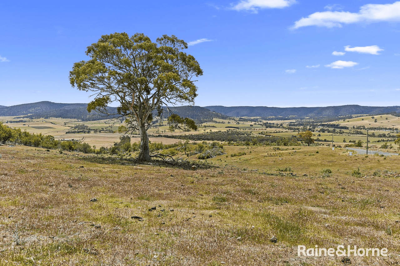 Weston Hill Gardens (off Weston Hill Road), SORELL, TAS 7172