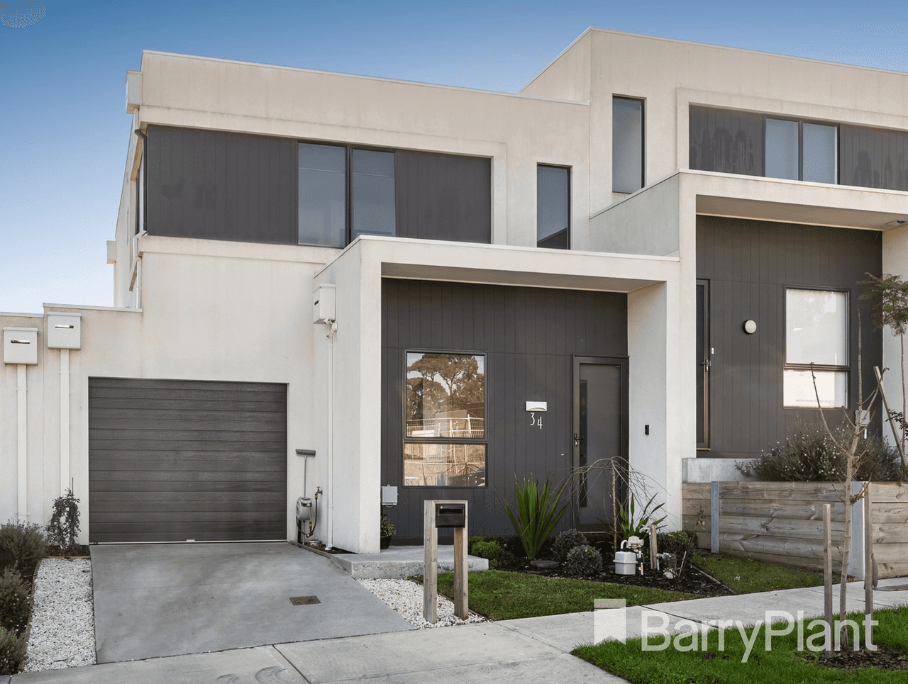 34 Riana Loop, Eumemmerring, VIC 3177