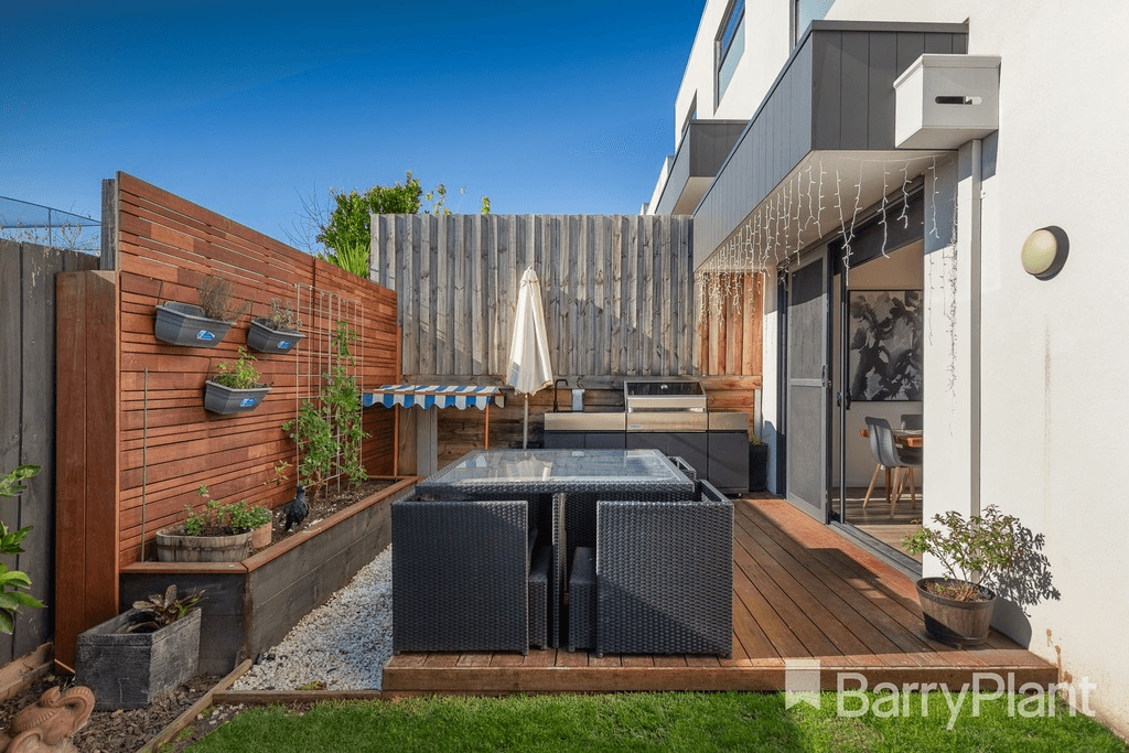 34 Riana Loop, Eumemmerring, VIC 3177