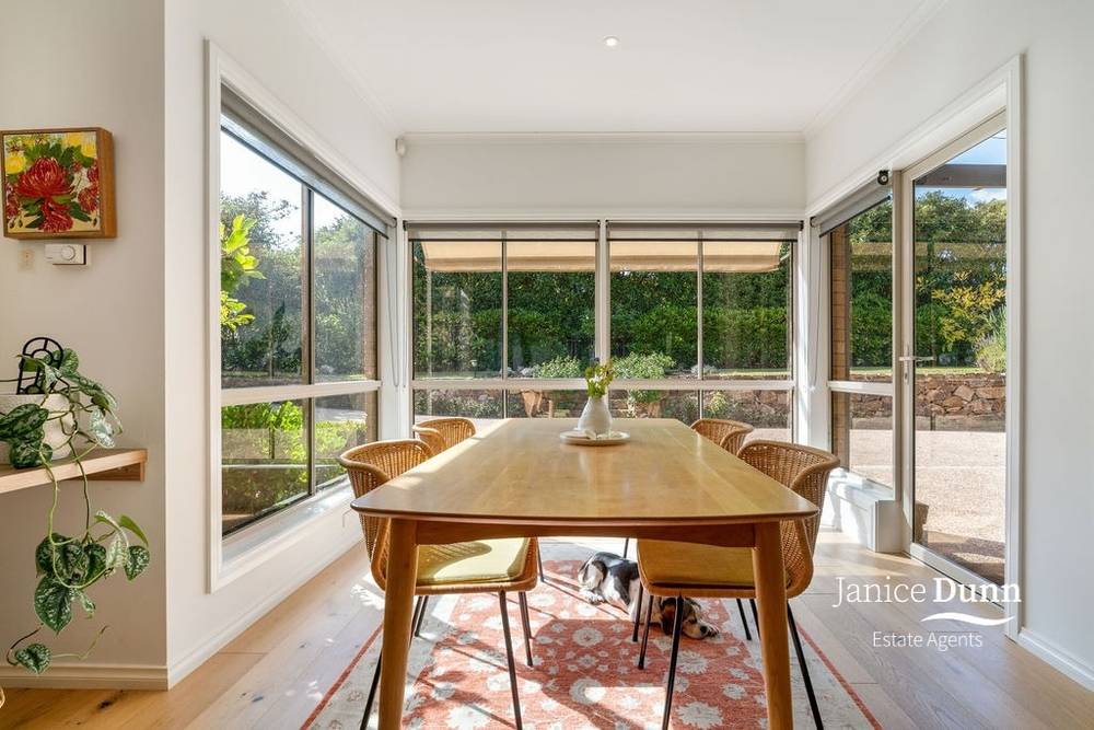 8 Rock Lodge Court, Frankston South, VIC 3199