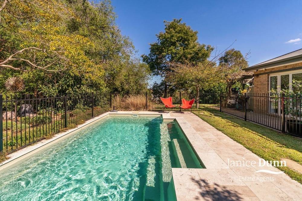 8 Rock Lodge Court, Frankston South, VIC 3199