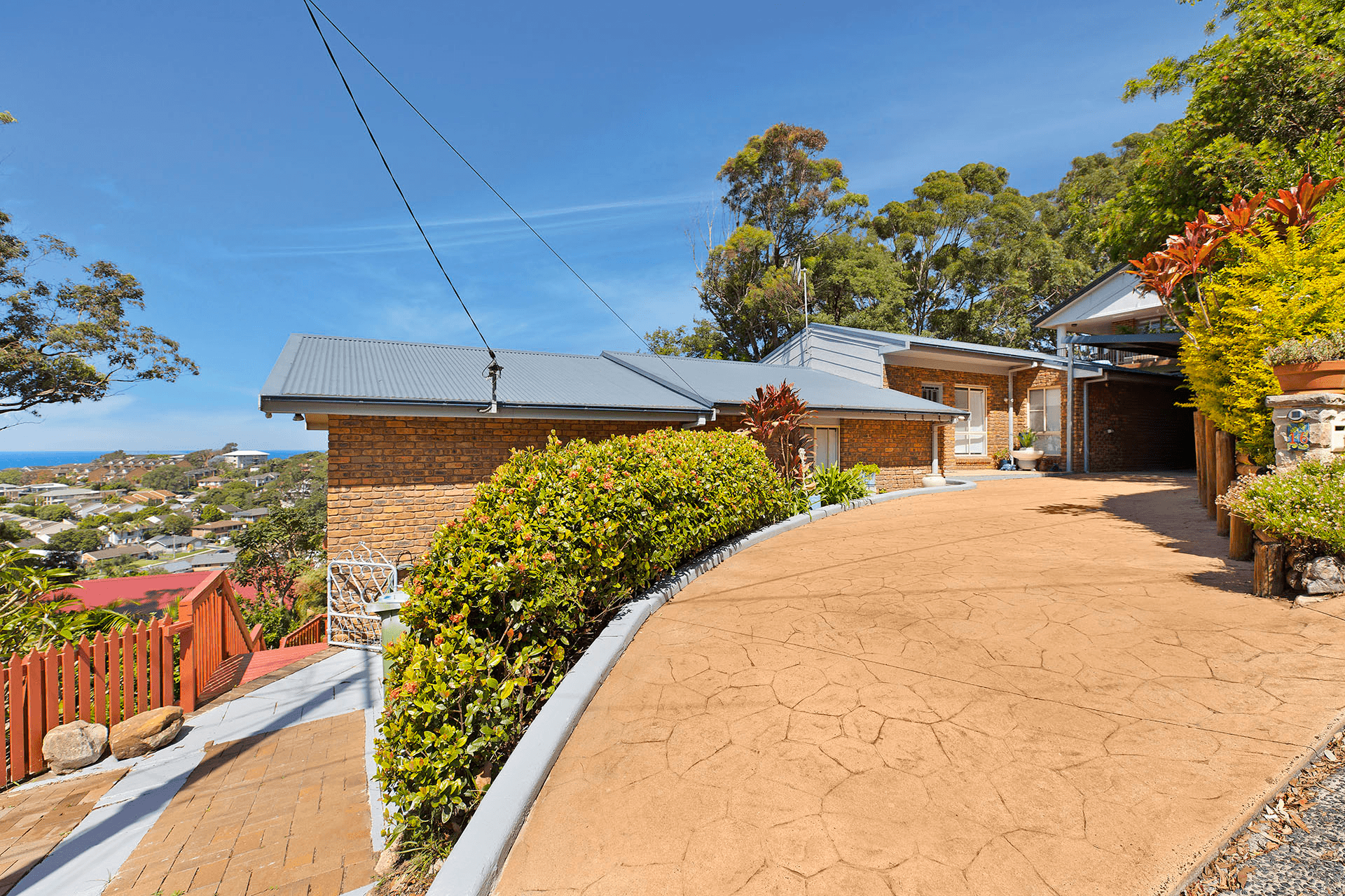 16 Cottee Crescent, Terrigal, NSW 2260