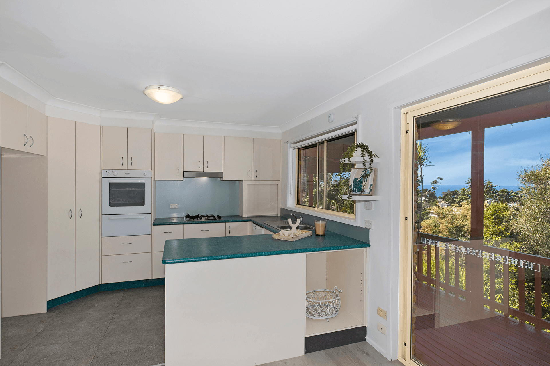 16 Cottee Crescent, Terrigal, NSW 2260