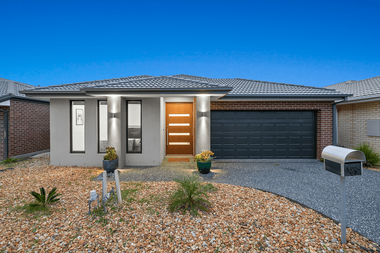 26 Barley Crescent, CLYDE NORTH, VIC 3978