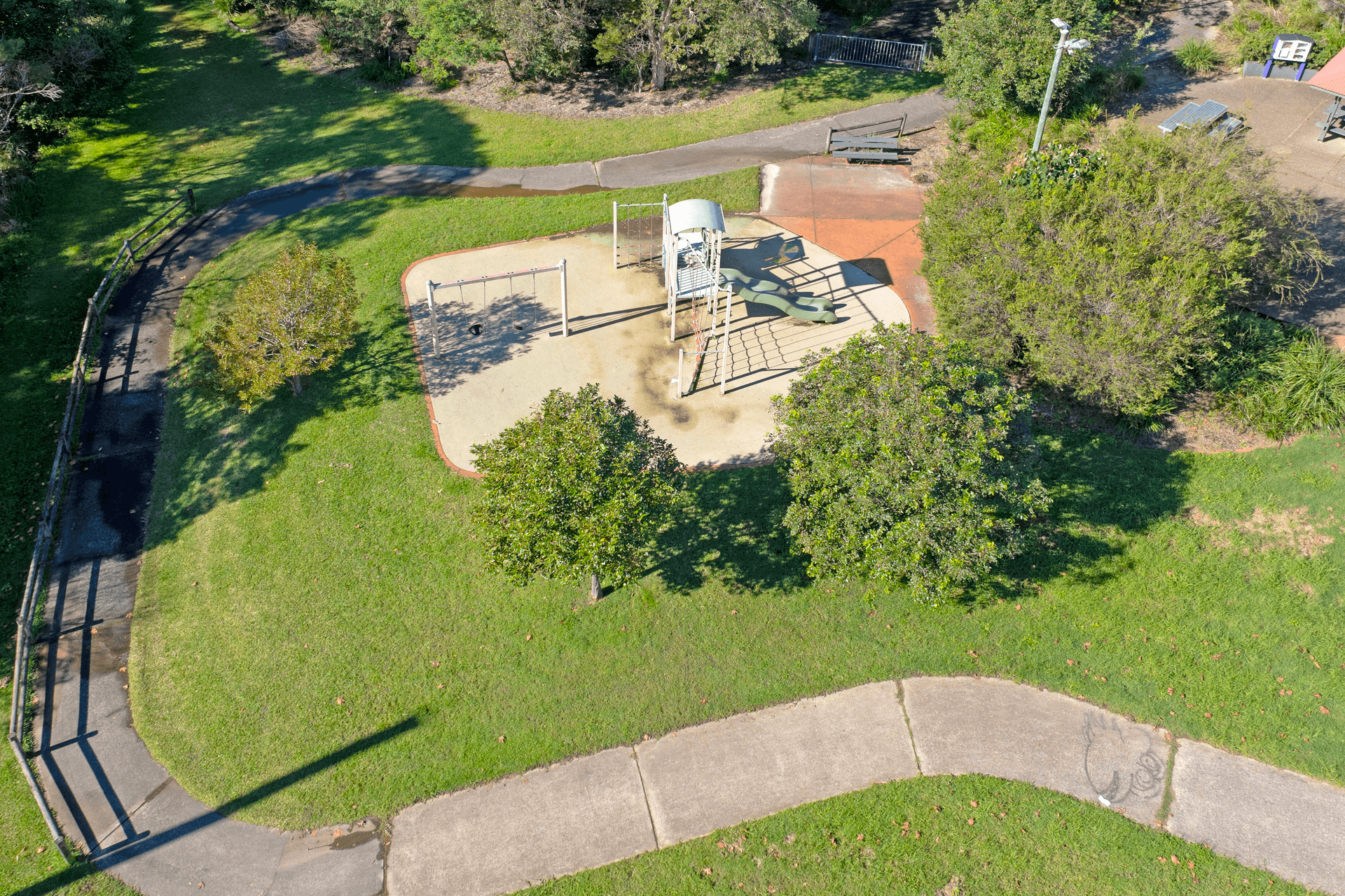 55 Carnarvon Drive, Frenchs Forest, NSW 2086