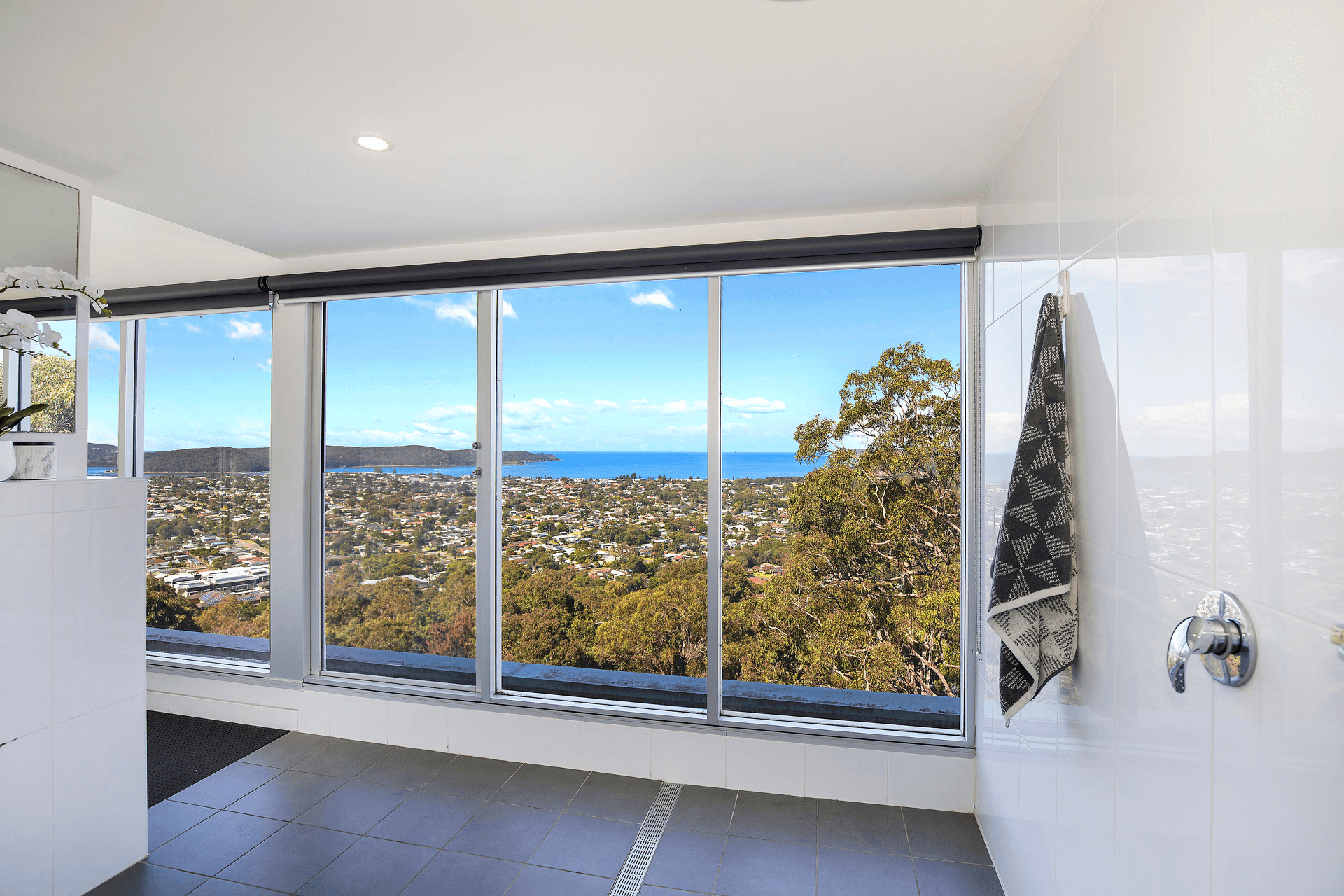 27 Kingsview Drive, Umina Beach, NSW 2257