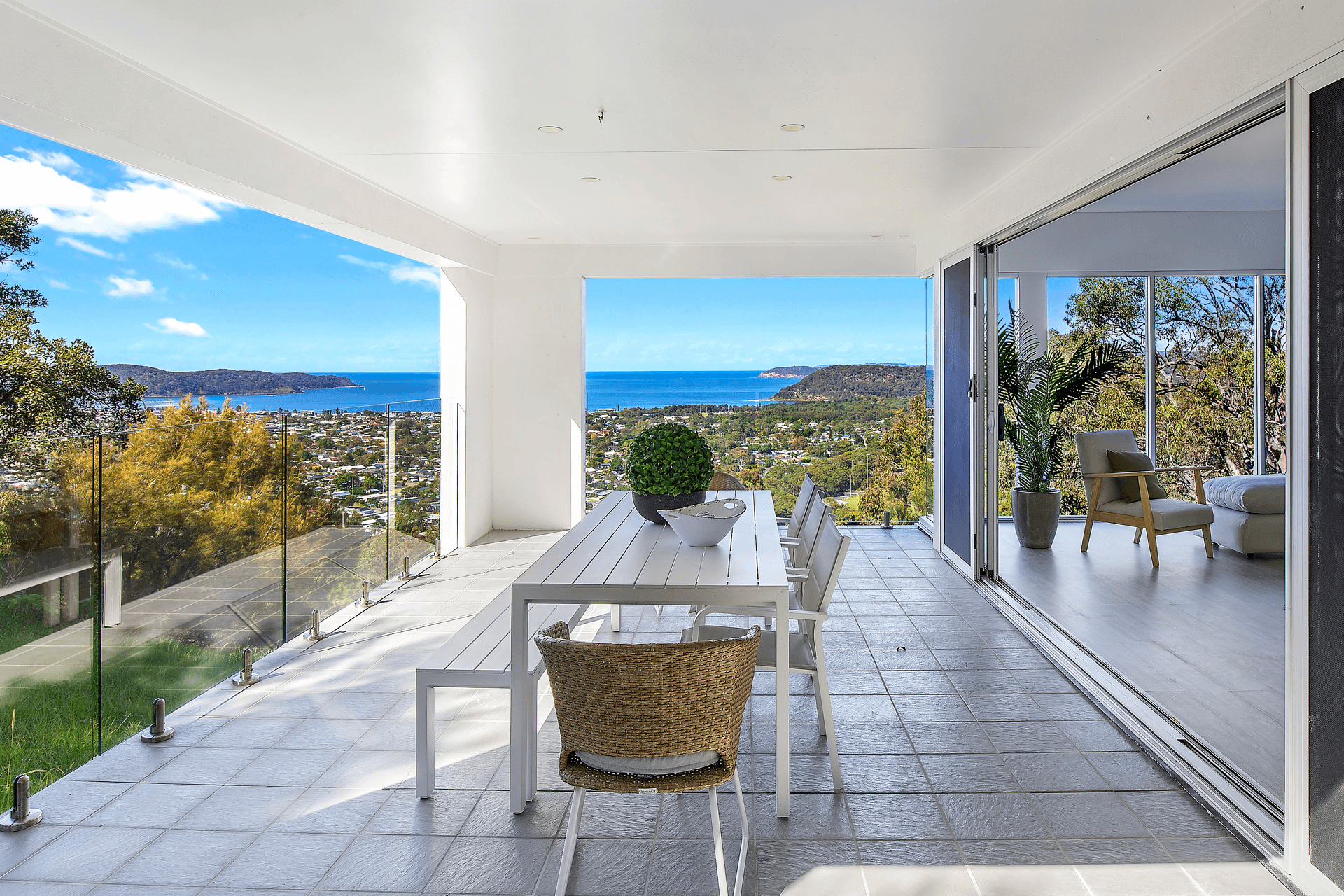 27 Kingsview Drive, Umina Beach, NSW 2257