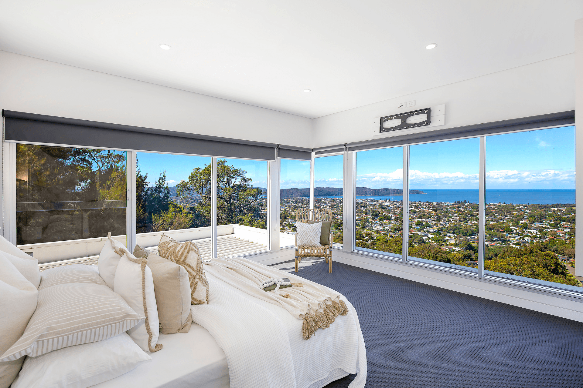 27 Kingsview Drive, Umina Beach, NSW 2257