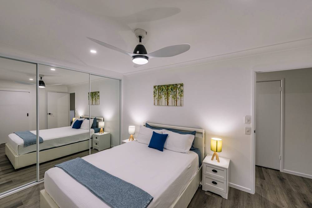 5 Mina Place, Southport, QLD 4215