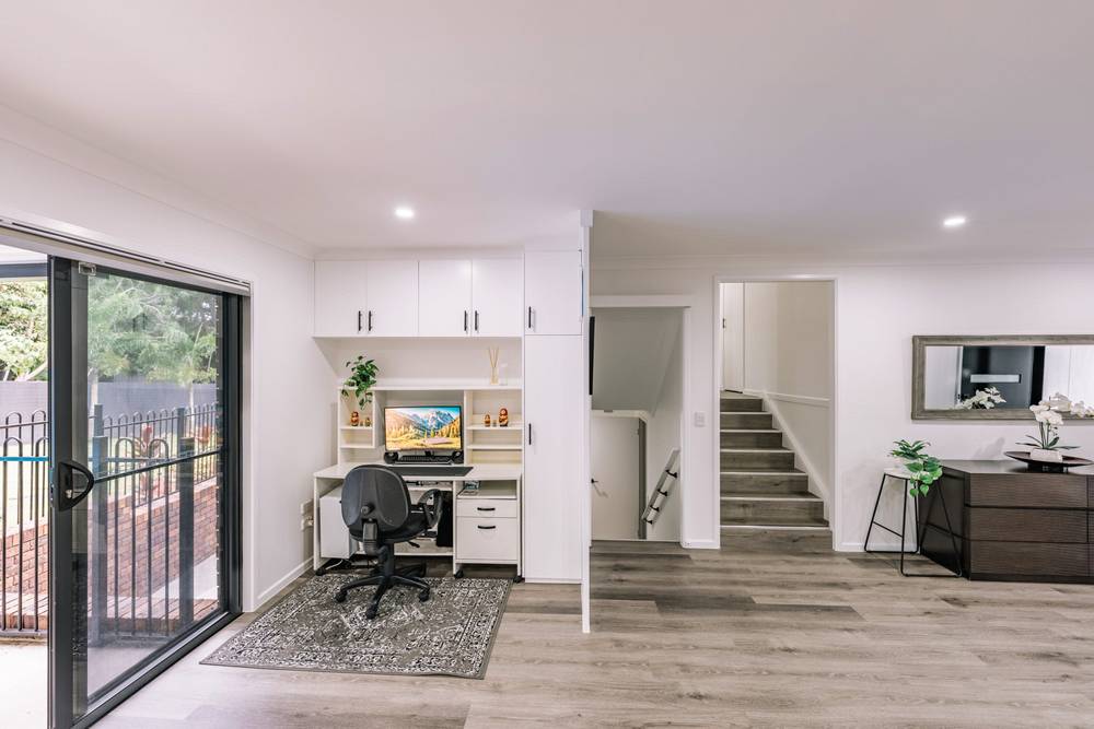 5 Mina Place, Southport, QLD 4215