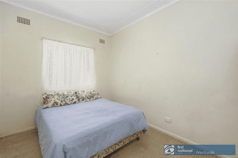 54 Wyena Road, Pendle Hill, NSW 2145