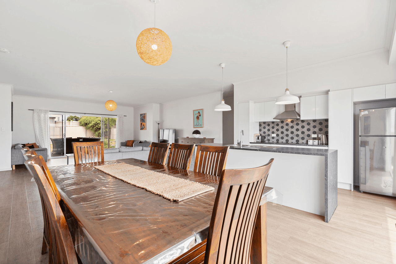 137 Newell Avenue, MIDDLETON, SA 5213