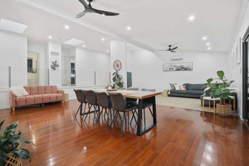 9 Ruby Court, BUNYA, QLD 4055