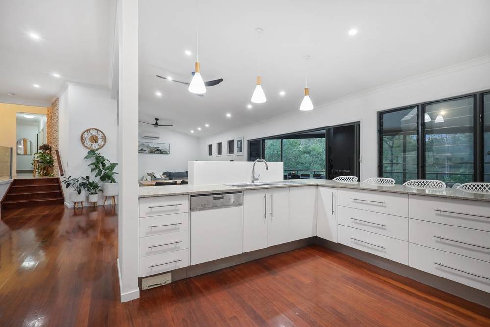 9 Ruby Court, BUNYA, QLD 4055