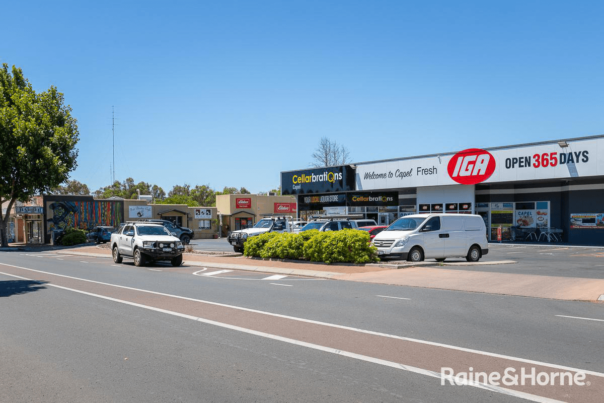 19 West Road, CAPEL, WA 6271