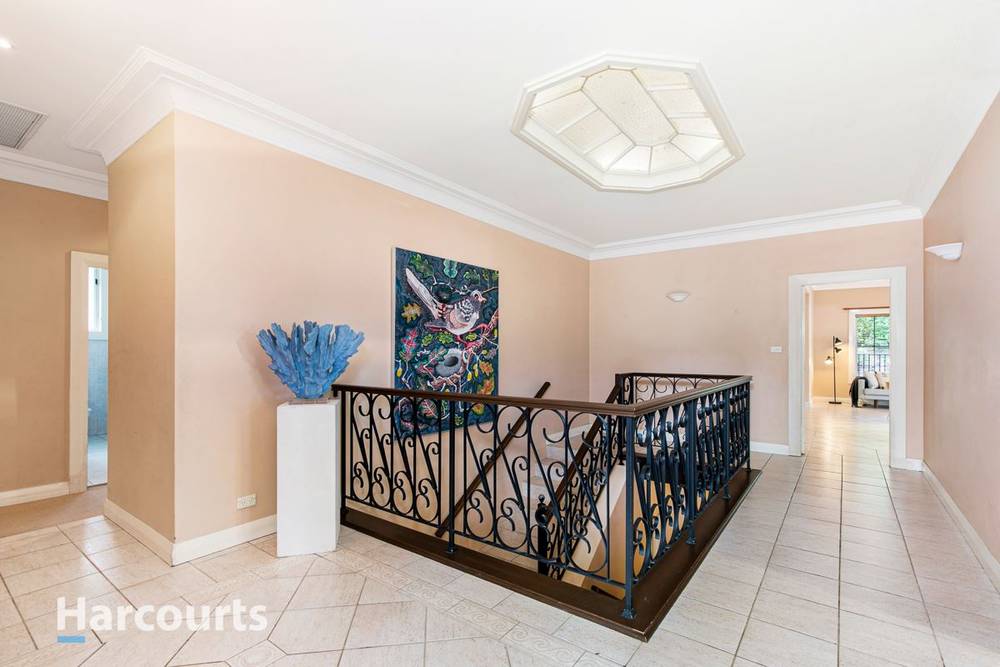 34 Campbell Avenue, Normanhurst, NSW 2076