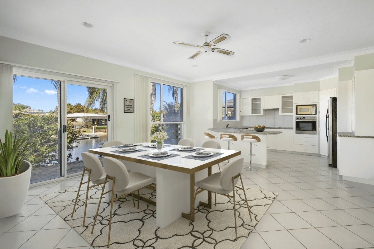 26 Drayton Terrace, Mermaid Waters, QLD 4218