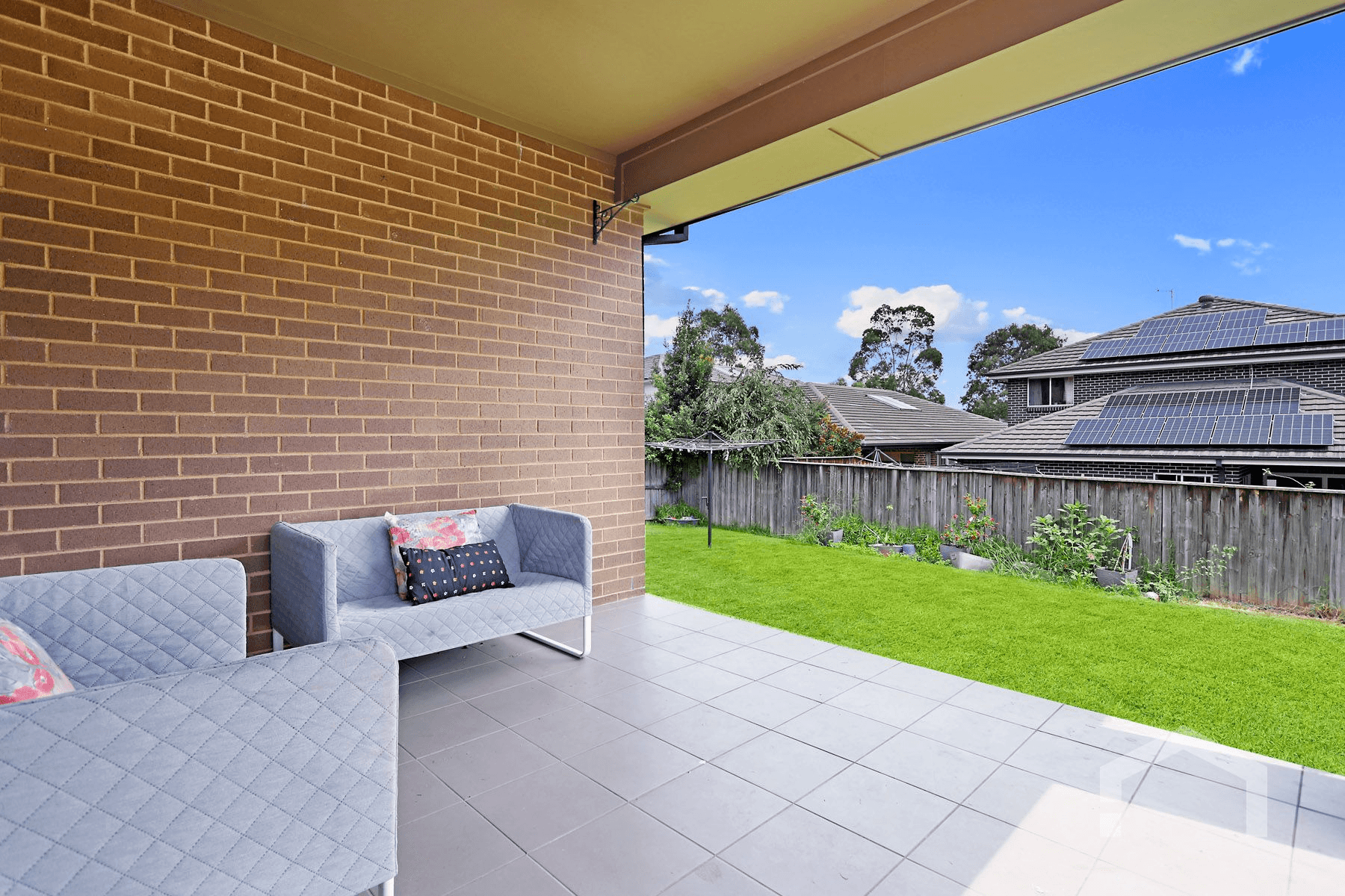 64 Bridgewood Drive, Beaumont Hills, NSW 2155