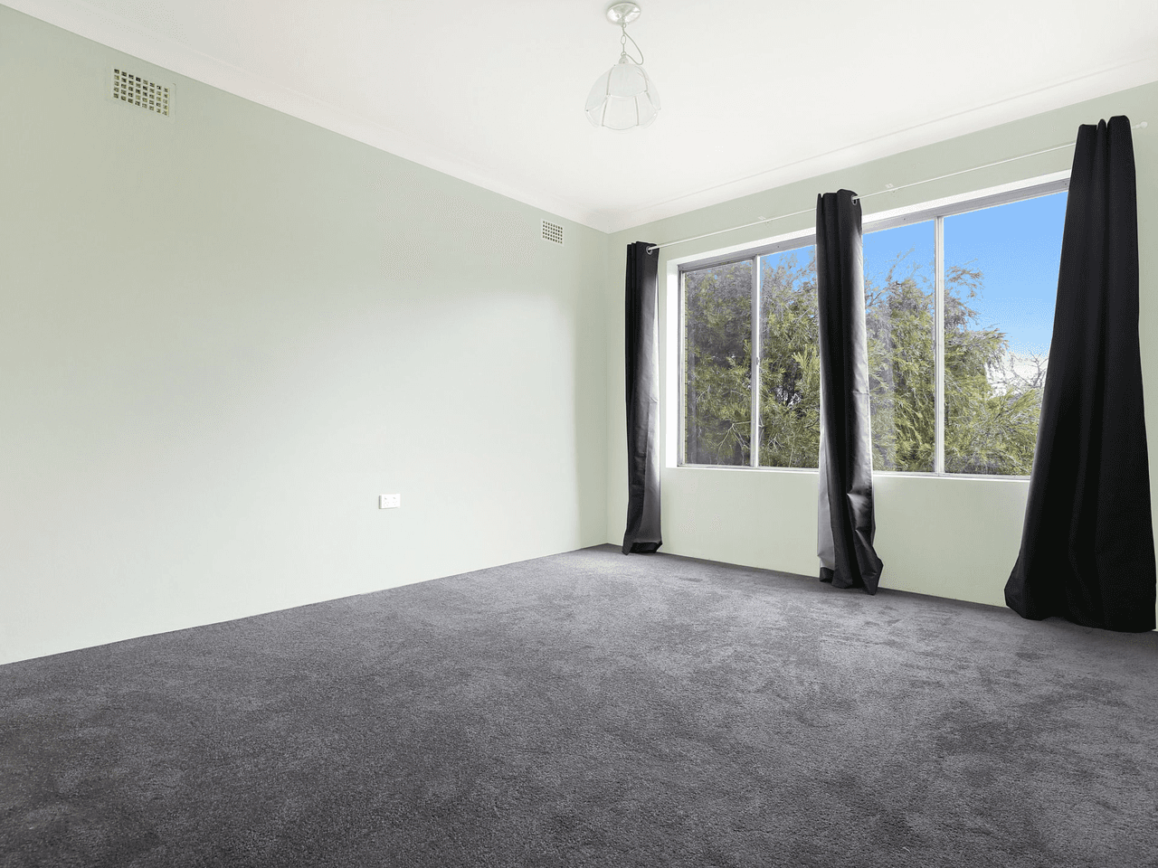 7 Gorrell Crescent, MANGERTON, NSW 2500