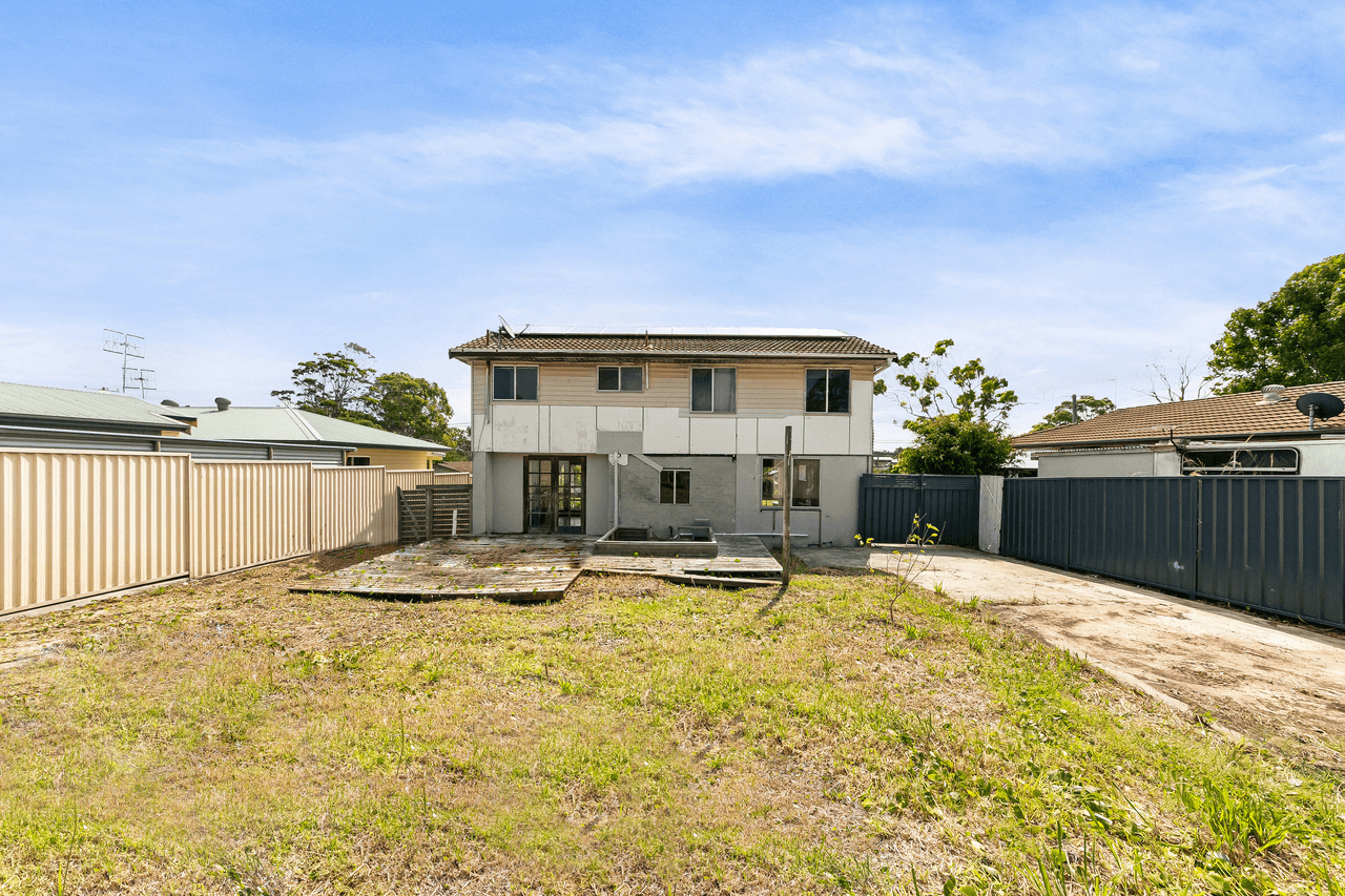 33 Perouse Avenue, SAN REMO, NSW 2262