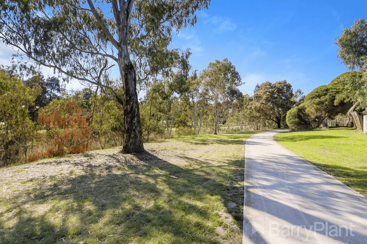 74A Clarke Drive, Gladstone Park, VIC 3043