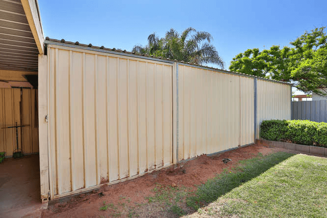 6 Tower Court, BURONGA, NSW 2739