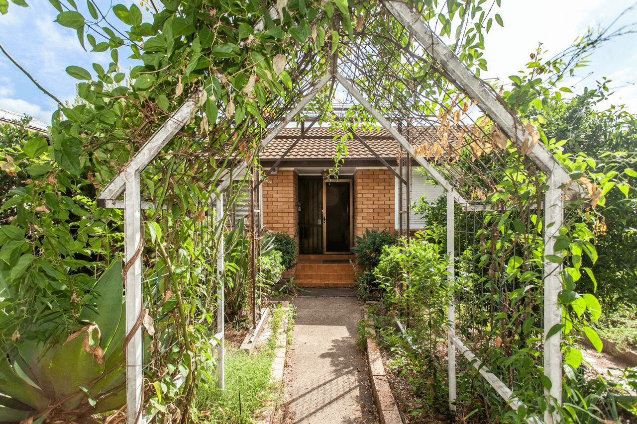 36 Sergeant Street, CESSNOCK, NSW 2325