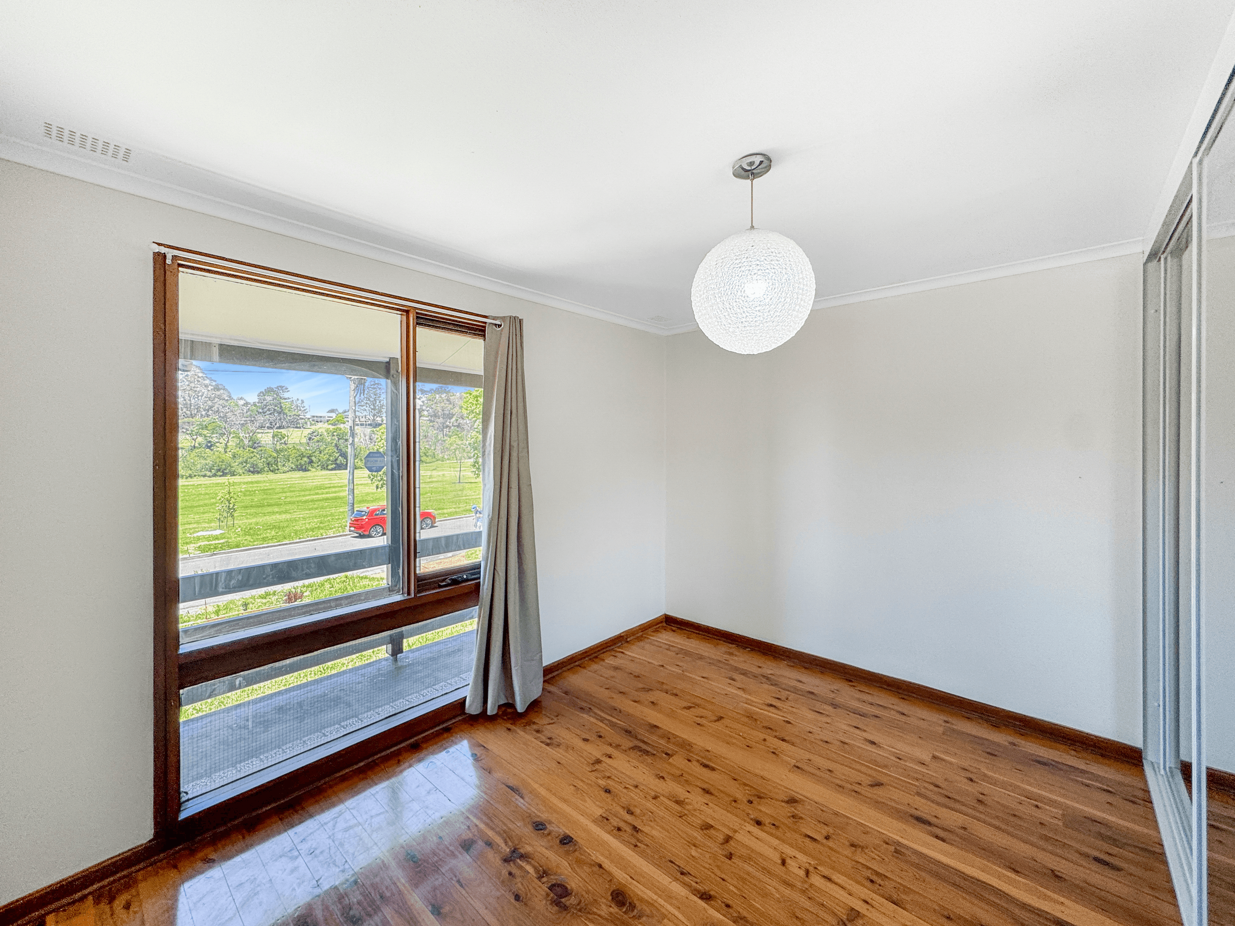 6 Mianga Crescent, UNANDERRA, NSW 2526