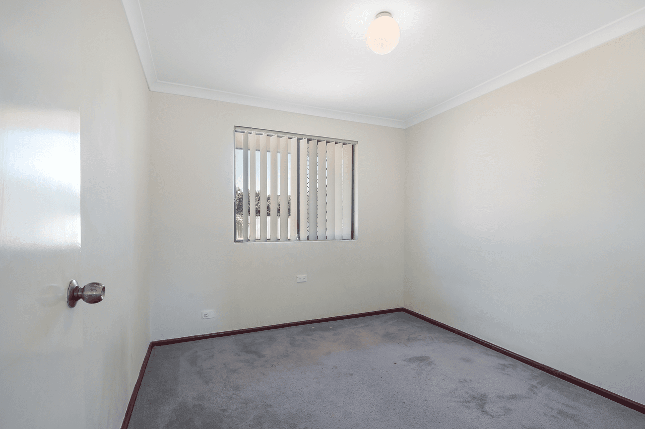 91 Yale Road, THORNLIE, WA 6108