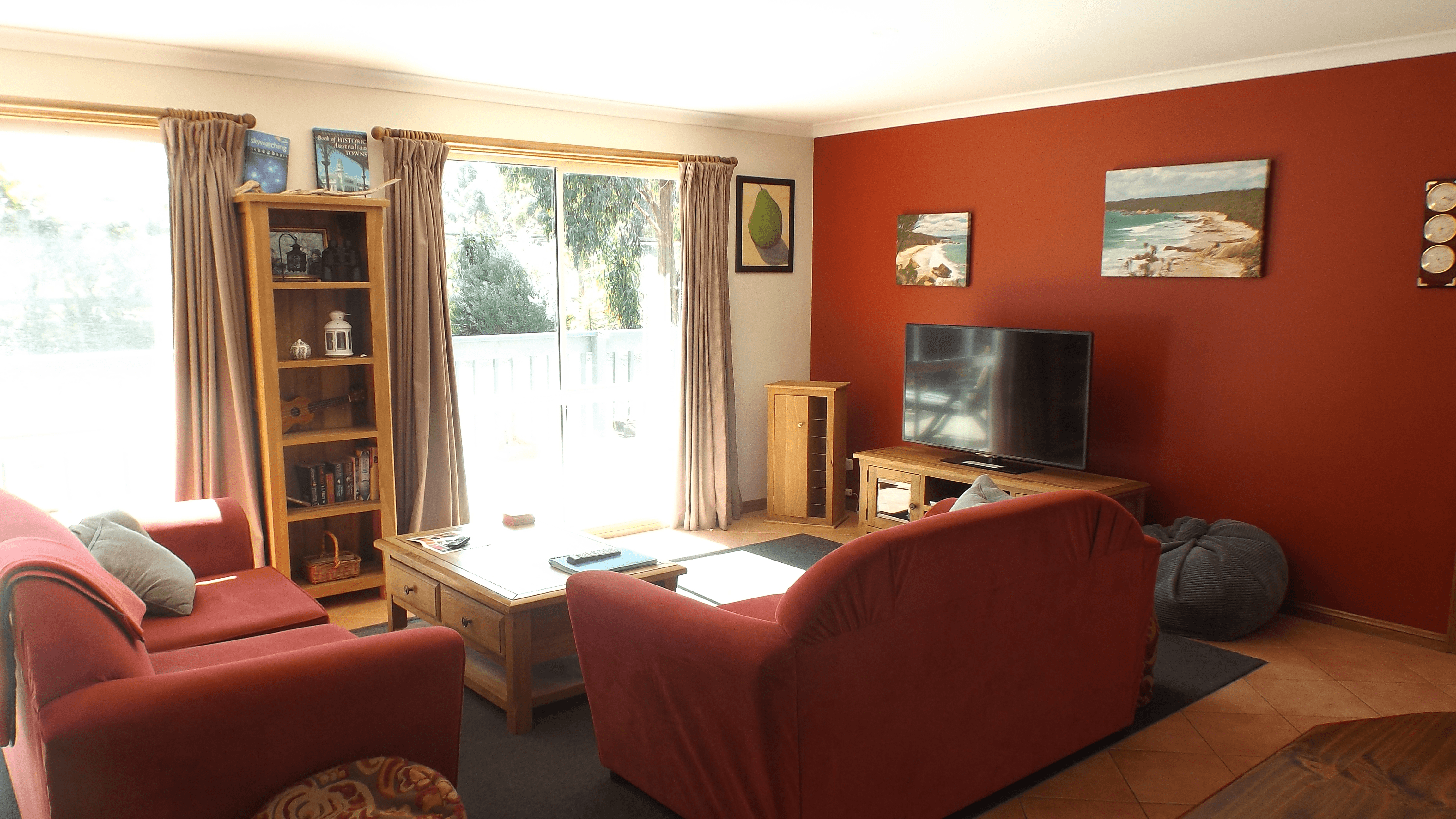 6 Wrights Close, MALLACOOTA, VIC 3892