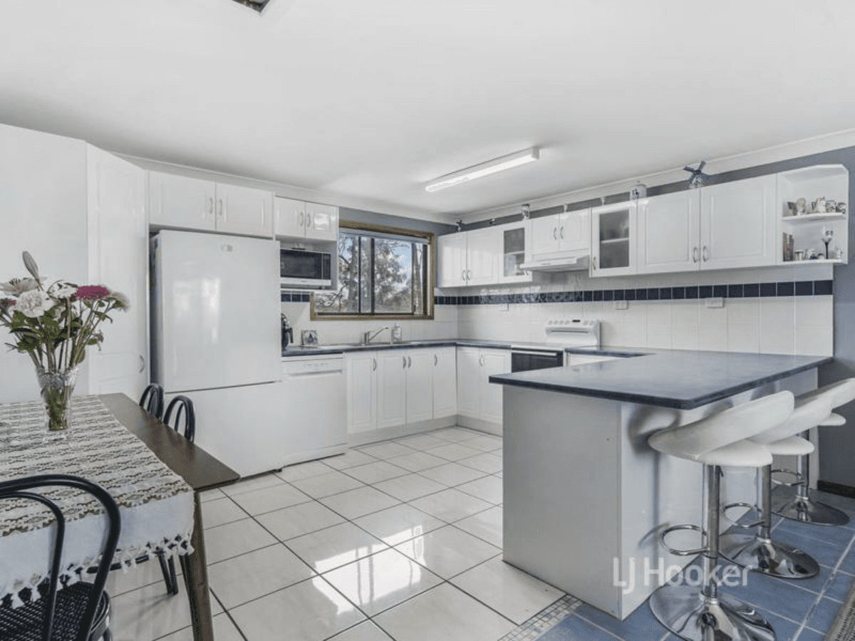 2 Heron Avenue, SANCTUARY POINT, NSW 2540