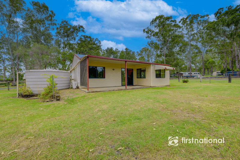 7 Sunbird Court, SOUTH BINGERA, QLD 4670