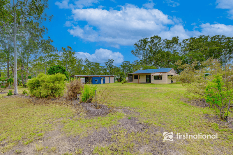 7 Sunbird Court, SOUTH BINGERA, QLD 4670