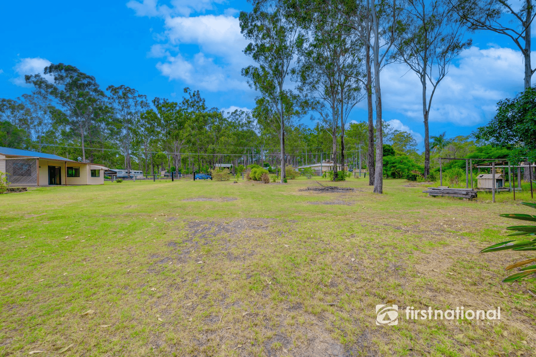 7 Sunbird Court, SOUTH BINGERA, QLD 4670