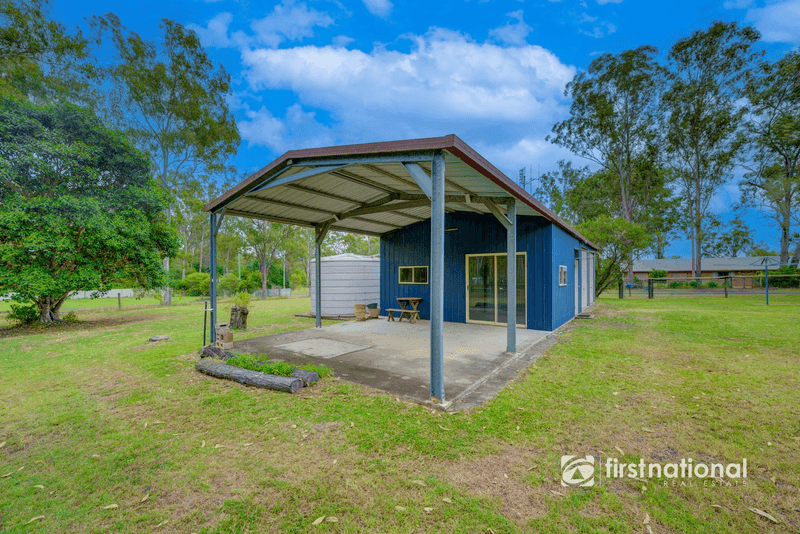 7 Sunbird Court, SOUTH BINGERA, QLD 4670