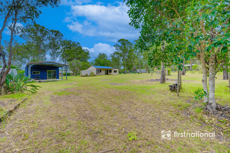 7 Sunbird Court, SOUTH BINGERA, QLD 4670