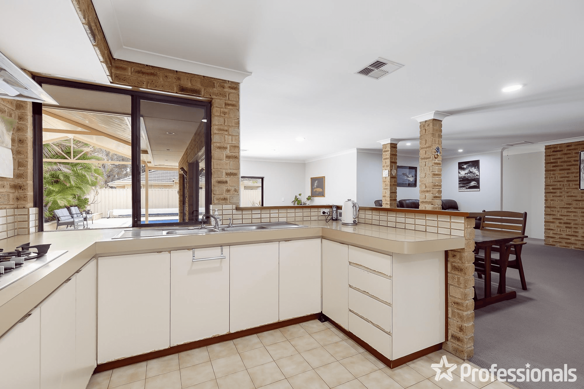 124 Apsley Road, WILLETTON, WA 6155