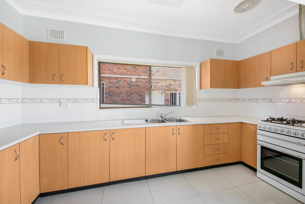 18 Bangor St, GUILDFORD, NSW 2161