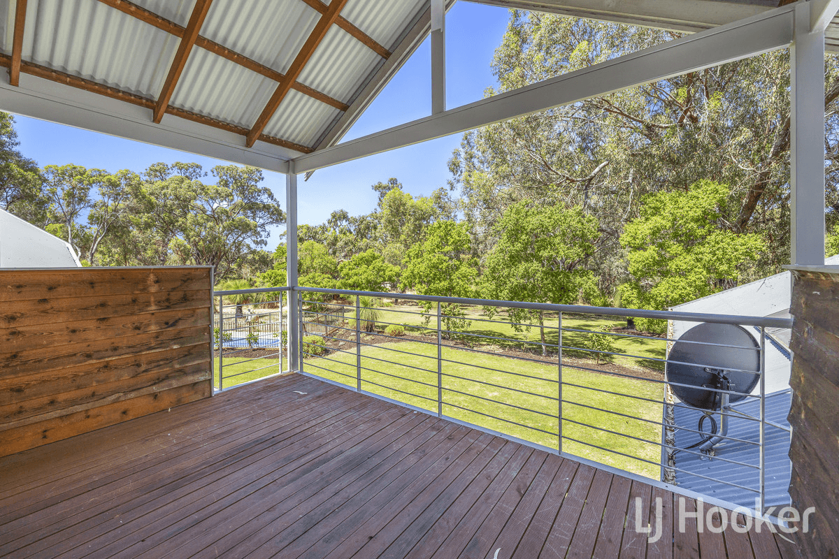 16 Harvest Circle, TWO ROCKS, WA 6037