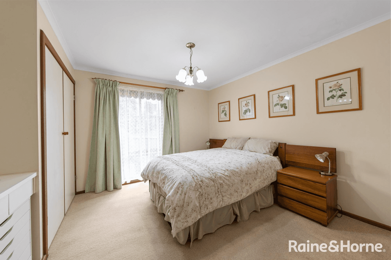 42 Leonard Road, MORPHETT VALE, SA 5162